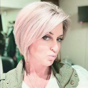 Meet your Posher, Lauri